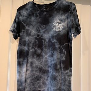 Tie- dye t shirt